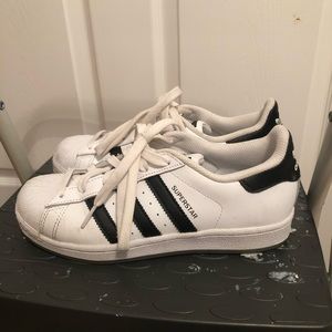 Adidas Superstar Sneakers